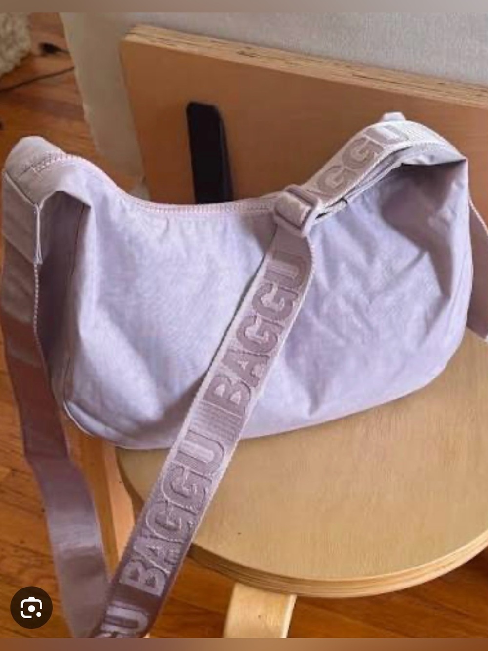 Baggu Medium Crescent Crossbody in Dusty Pink